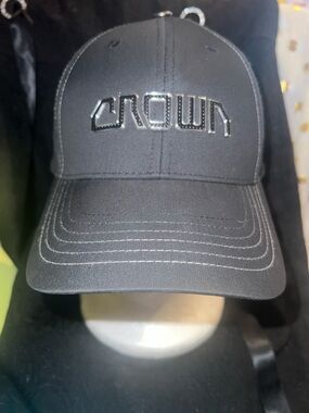 Crown Black Baseball Cap with Gloss Logo
